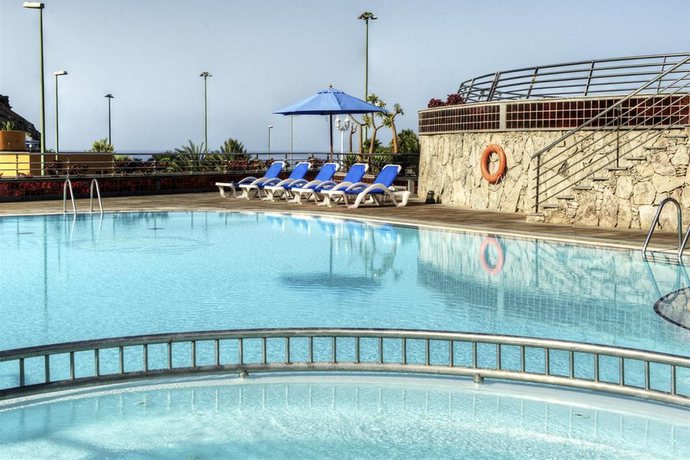 Imagen general del Hotel Holiday Club Playa Amadores. Foto 11