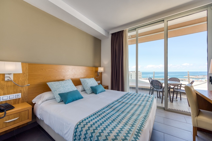 Imagen de la habitación del Hotel Holiday Club Puerto Calma. Foto 2