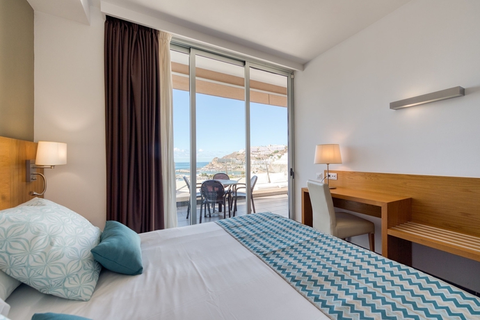 Imagen de la habitación del Hotel Holiday Club Puerto Calma. Foto 3