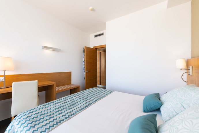 Imagen de la habitación del Hotel Holiday Club Puerto Calma. Foto 5