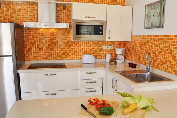 Imagen general del Hotel Holiday Club Sol Amadores. Foto 4