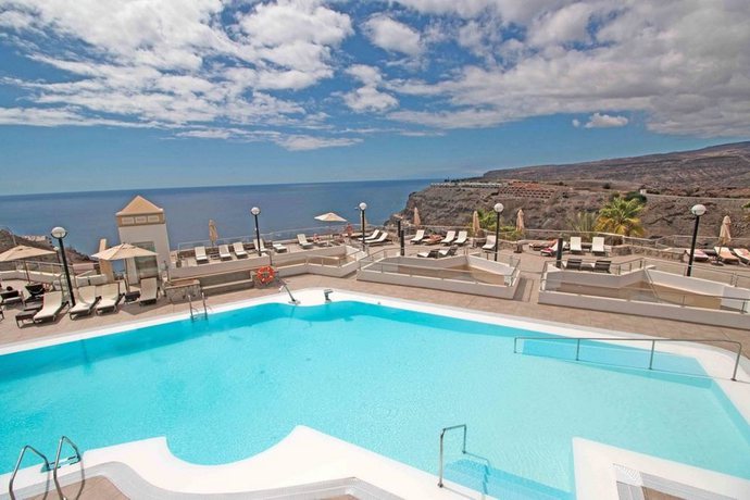 Imagen general del Hotel Holiday Club Vista Amadores. Foto 3