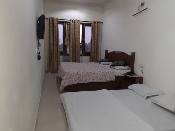 Imagen de la habitación del Hotel Holiday Comfort. Foto 2