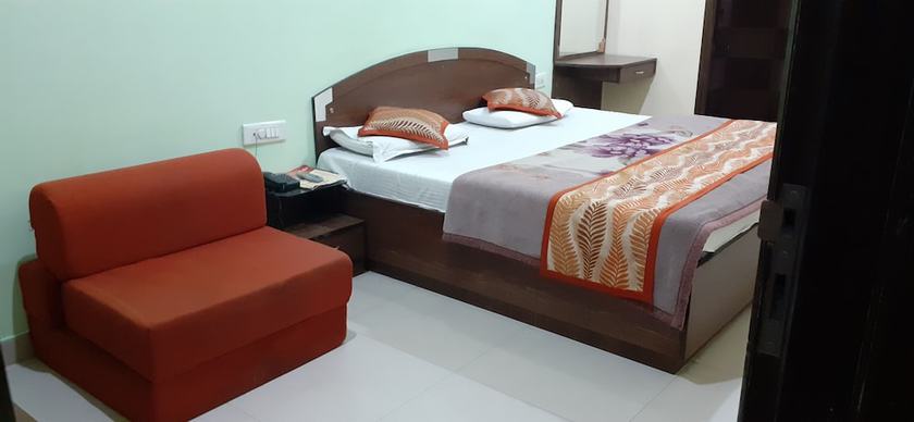 Imagen de la habitación del Hotel Holiday Comfort. Foto 5