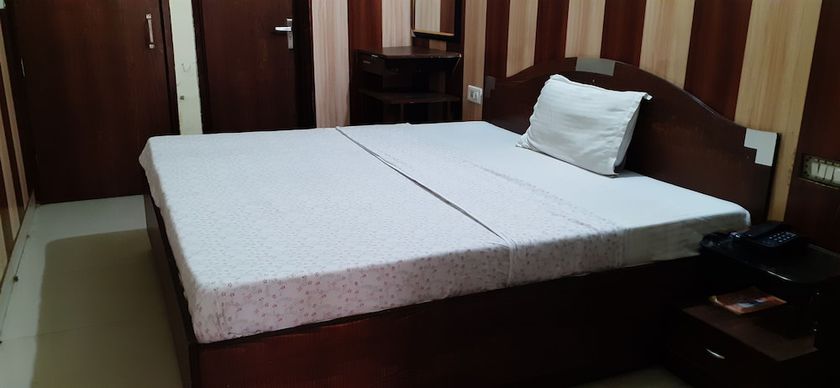 Imagen de la habitación del Hotel Holiday Comfort. Foto 6