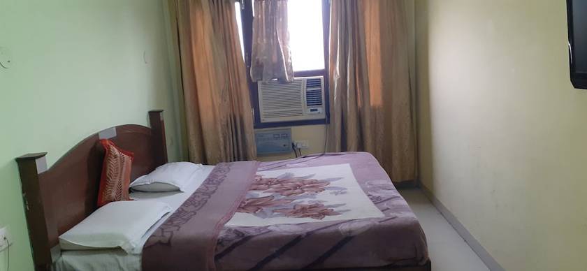 Imagen de la habitación del Hotel Holiday Comfort. Foto 10