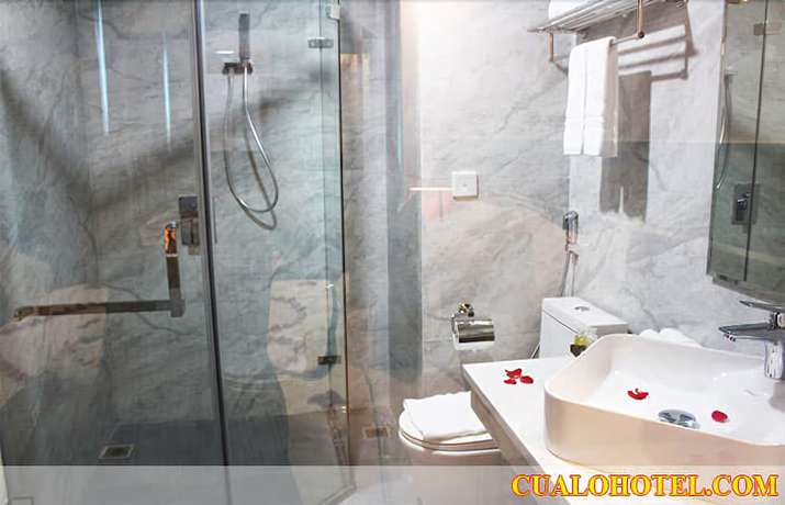 Imagen de la habitación del Hotel Holiday Cua Lo. Foto 5