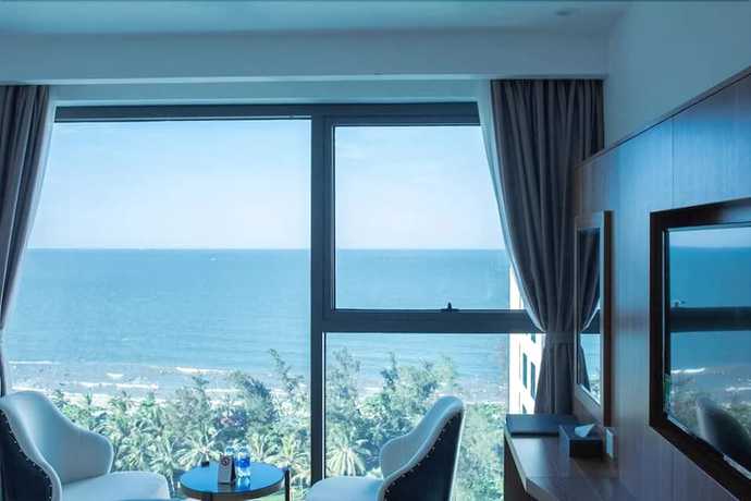 Imagen de la habitación del Hotel Holiday Cua Lo. Foto 13