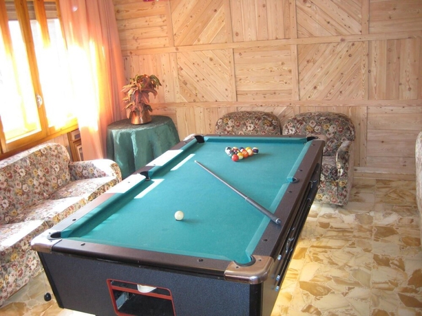 Imagen de los interiores del Hotel Holiday Debili. Foto 16