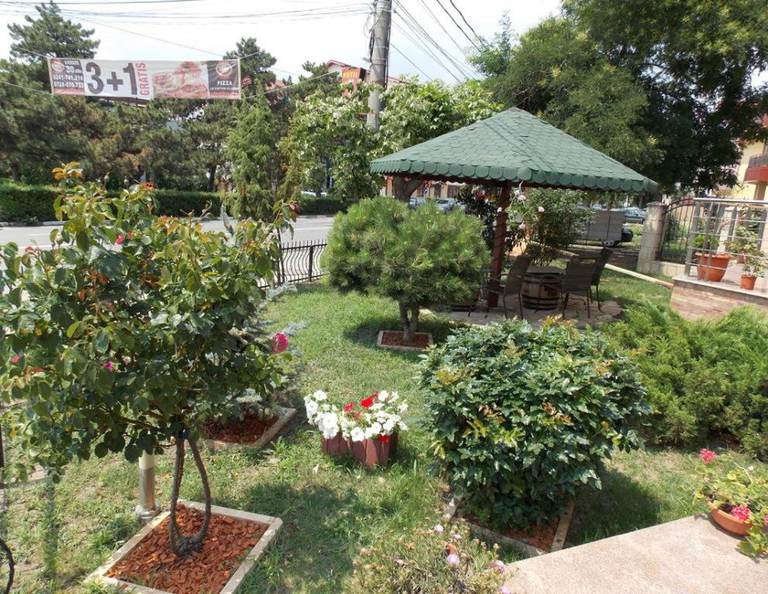 Imagen general del Hotel Holiday, EFORIE. Foto 3