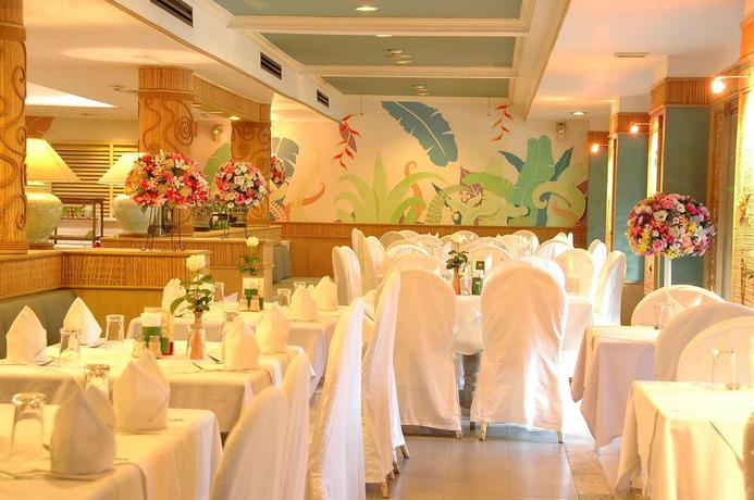 Imagen de los interiores del Hotel Holiday Garden and Resort Chiang Mai. Foto 6