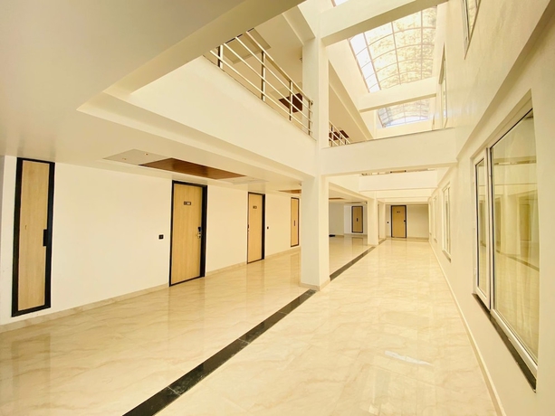 Imagen de los interiores del Hotel Holiday Grand Near Expo Mart. Foto 19