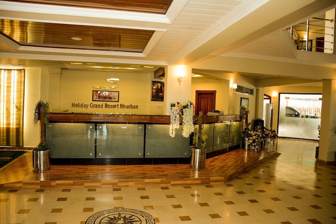 Imagen de los interiores del Hotel Holiday Grand Resort Bhurban. Foto 18