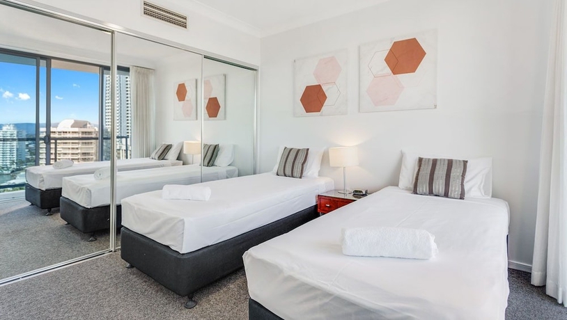Imagen de la habitación del Hotel Holiday Holiday Chevron Renaissance. Foto 14