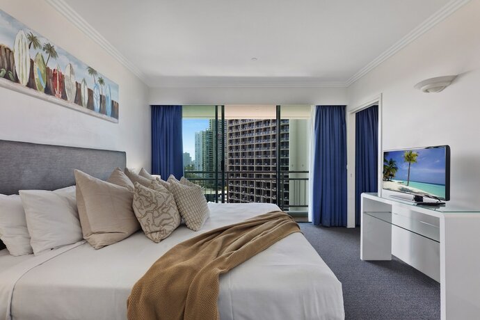 Imagen general del Hotel Holiday Holiday Crown Towers. Foto 7