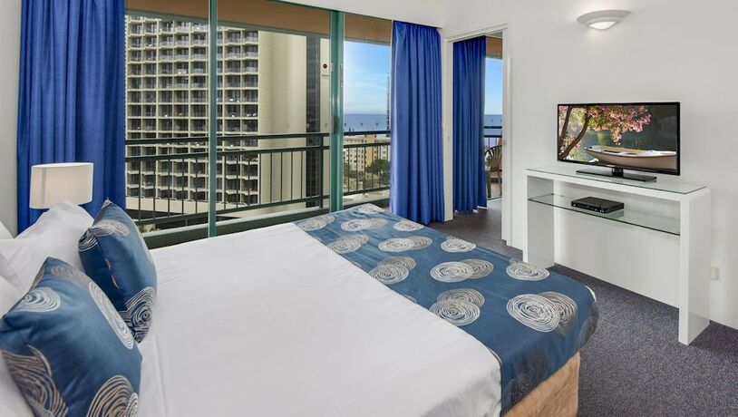 Imagen de la habitación del Hotel Holiday Holiday Crown Towers. Foto 18