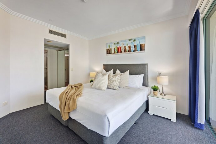 Imagen de la habitación del Hotel Holiday Holiday Crown Towers. Foto 20