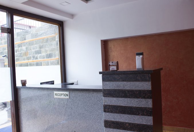Imagen de los interiores del Hotel Holiday Home, JAIPUR. Foto 15