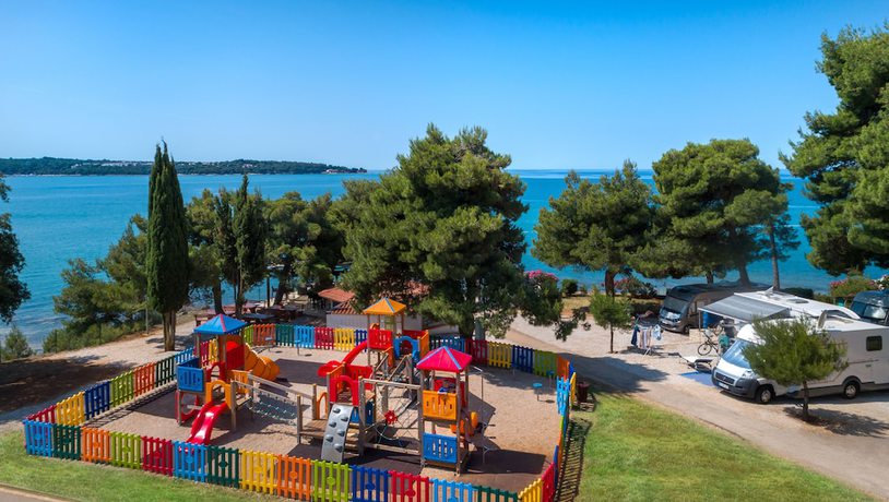 Imagen de los exteriores del Hotel Holiday Homes Sirena Classic. Foto 14