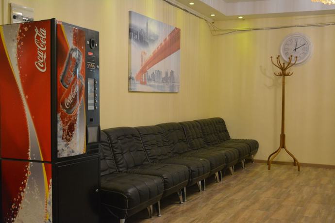 Imagen de los interiores del Hotel Holiday Hostel. Foto 18