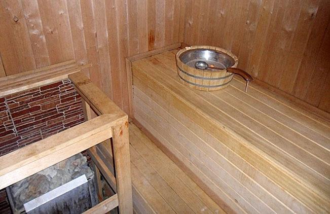 Imagen de la habitación del Hotel Holiday Hotel. Foto 13