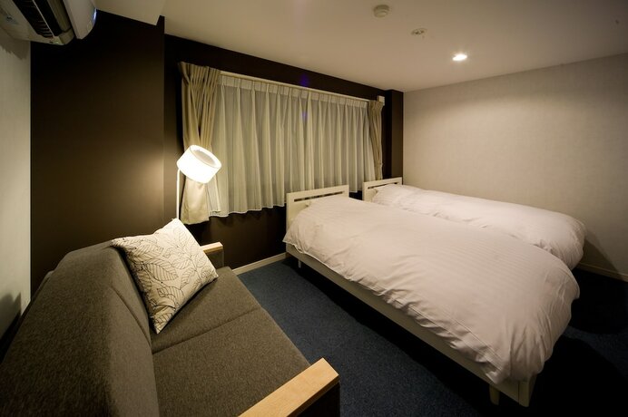 Imagen general del Hotel Holiday House Green Garden. Foto 7
