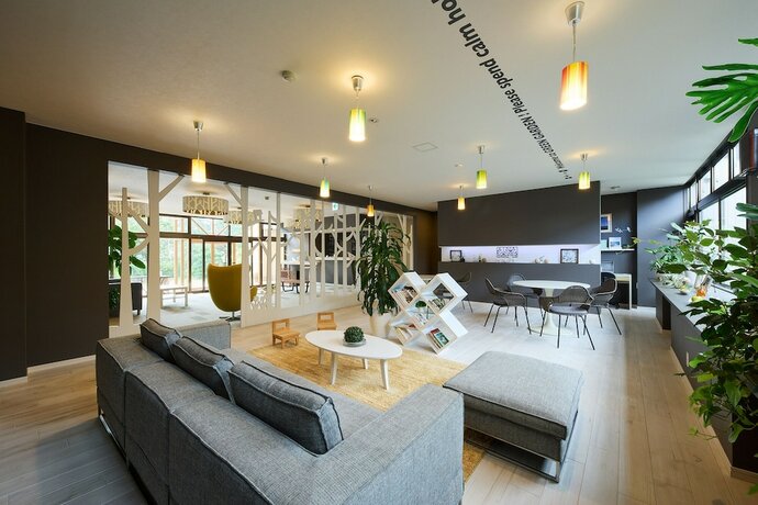 Imagen general del Hotel Holiday House Green Garden. Foto 8