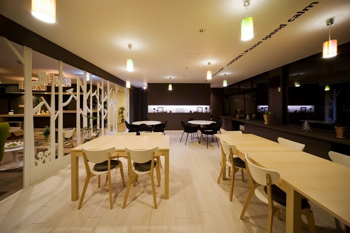Imagen de los interiores del Hotel Holiday House Green Garden. Foto 37