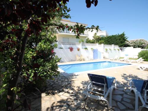 Imagen general del Hotel Holiday House Hart L ESCALA. Foto 3