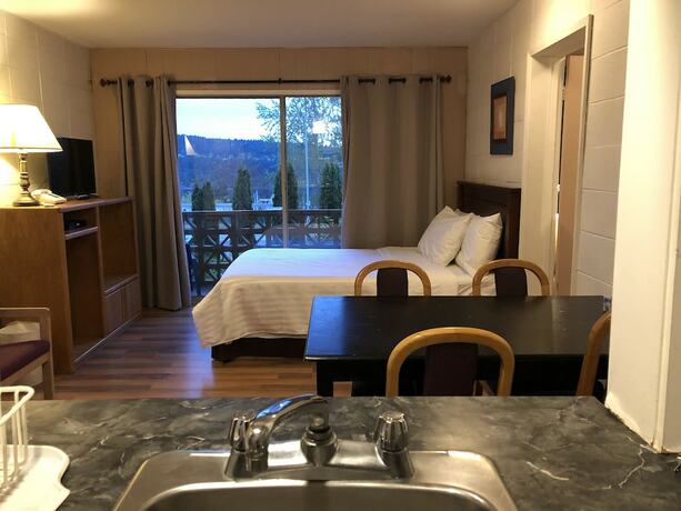 Imagen general del Hotel Holiday House Motel. Foto 1