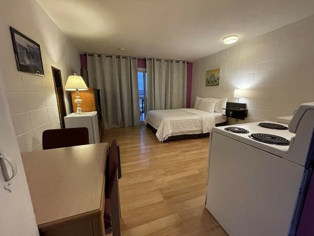 Imagen general del Hotel Holiday House Motel. Foto 2