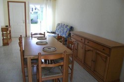 Imagen general del Hotel Holiday House Rambla Mallols L ESCALA. Foto 5