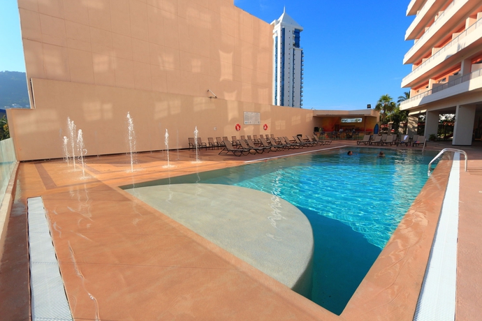 Imagen de la piscina del Hotel Holiday Inn Acapulco Amarea By Ihg. Foto 14