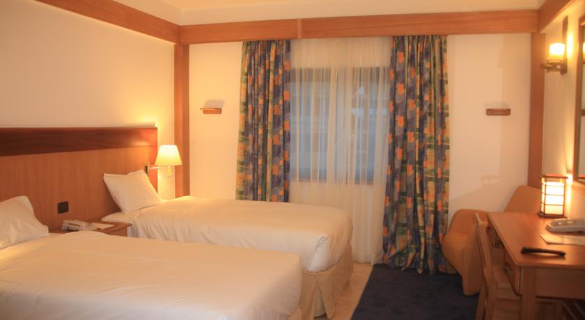 Imagen general del Hotel Holiday Inn Accra Airport, An Ihg. Foto 7