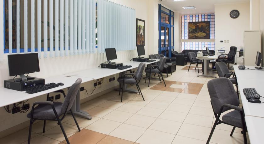 Imagen general del Hotel Holiday Inn Accra Airport, An Ihg. Foto 10