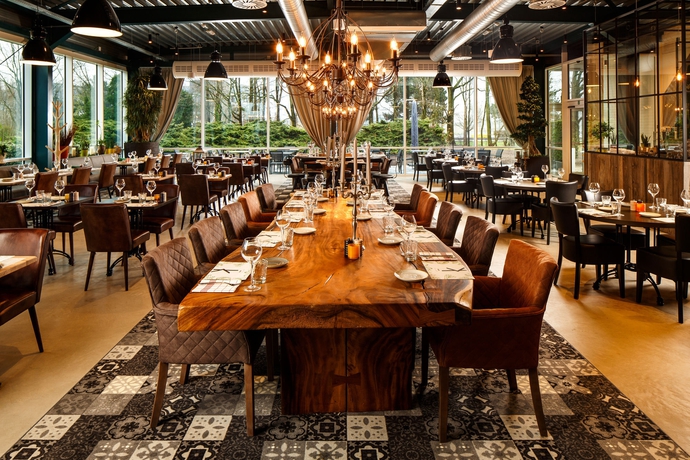 Imagen del bar/restaurante del Hotel Holiday Inn Airport Brussels. Foto 2