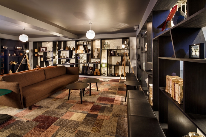 Imagen de los interiores del Hotel Holiday Inn Airport Brussels. Foto 13