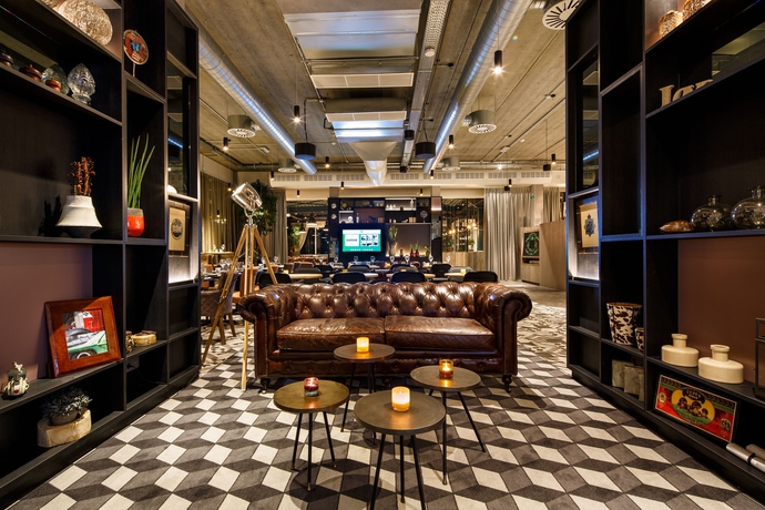 Imagen de los interiores del Hotel Holiday Inn Airport Brussels. Foto 16