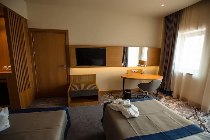 Imagen de la habitación del Hotel Holiday Inn Aktau - Seaside, an IHG. Foto 15