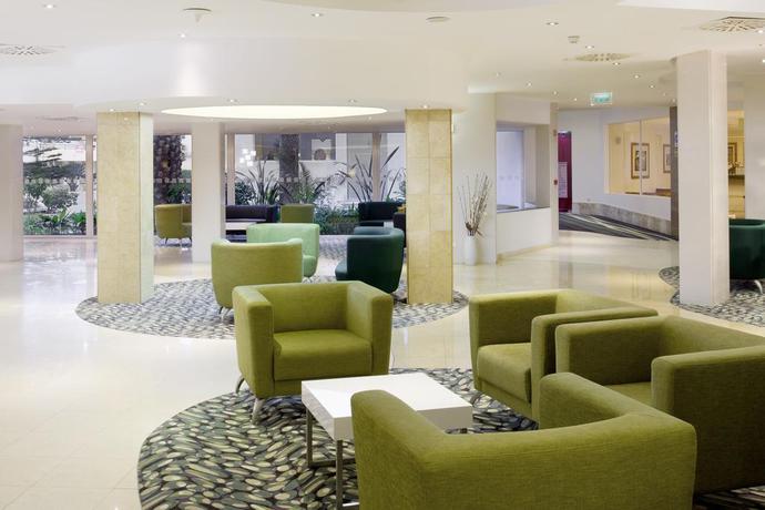Imagen de los interiores del Hotel Holiday Inn Algarve - Armacao De Pera, An Ihg. Foto 13