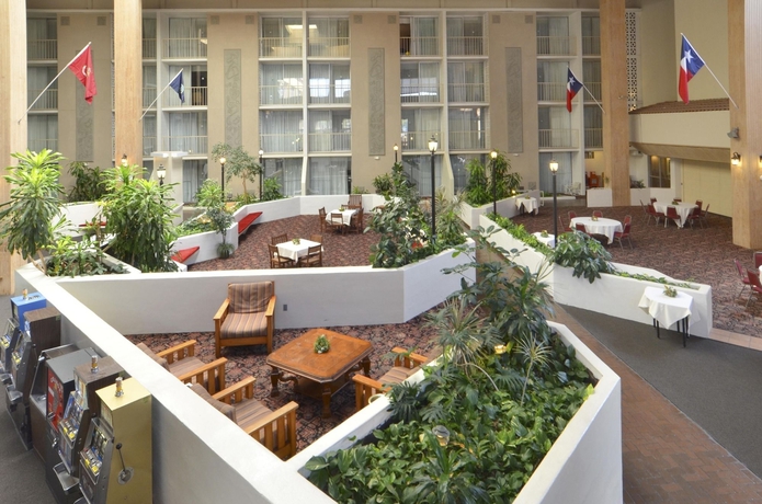 Imagen de los interiores del Hotel Holiday Inn Amarillo. Foto 9