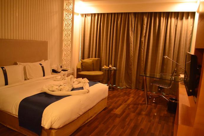 Imagen de la habitación del Hotel Holiday Inn Amritsar Ranjit Avenue, An Ihg. Foto 4