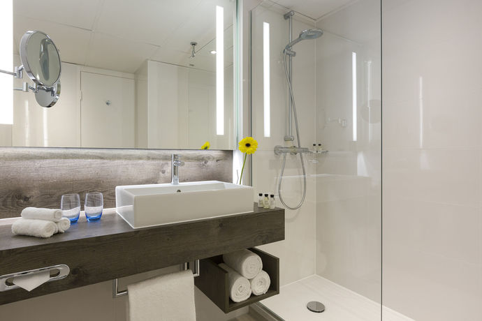 Imagen de la habitación del Hotel Holiday Inn Amsterdam. Foto 13