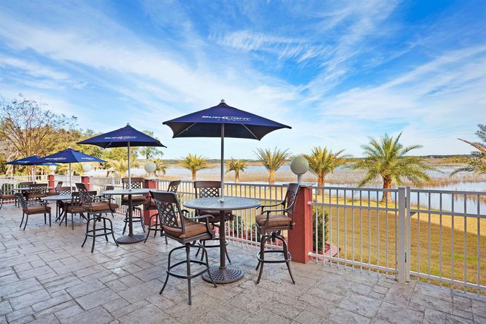 Imagen de la habitación del Hotel Holiday Inn And Suites Beaufort At Highway 21. Foto 3