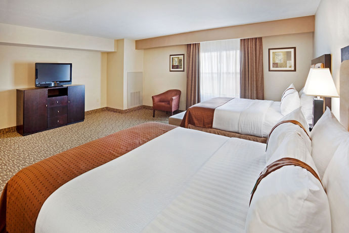 Imagen de la habitación del Hotel Holiday Inn And Suites Beaufort At Highway 21. Foto 5