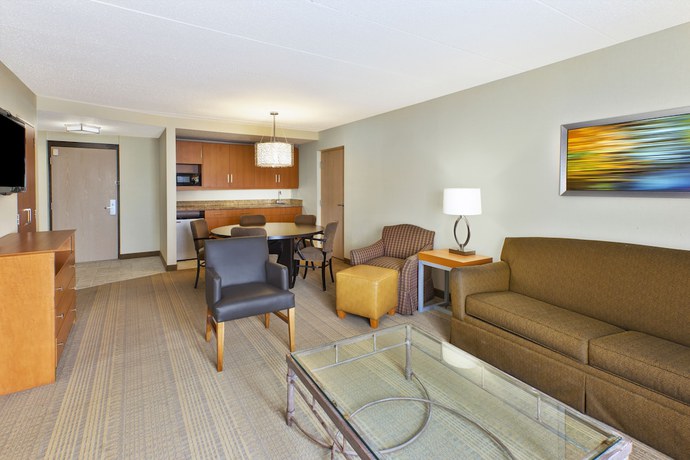 Imagen de la habitación del Hotel Holiday Inn And Suites Bolingbrook, An Ihg. Foto 5
