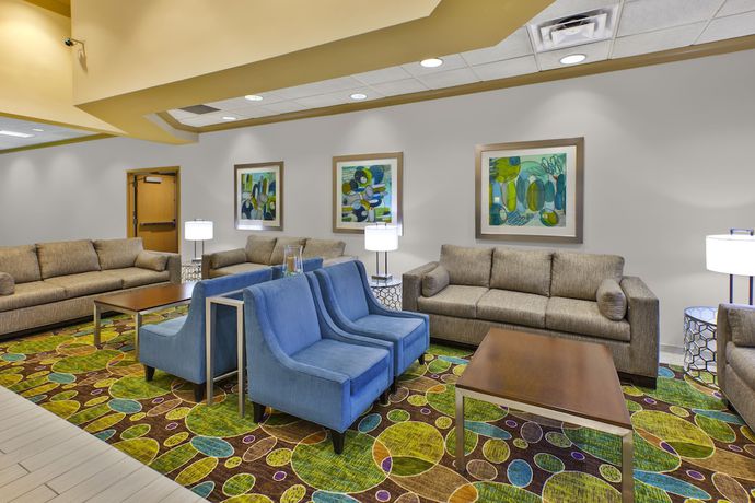 Imagen de los interiores del Hotel Holiday Inn And Suites Bolingbrook, An Ihg. Foto 19