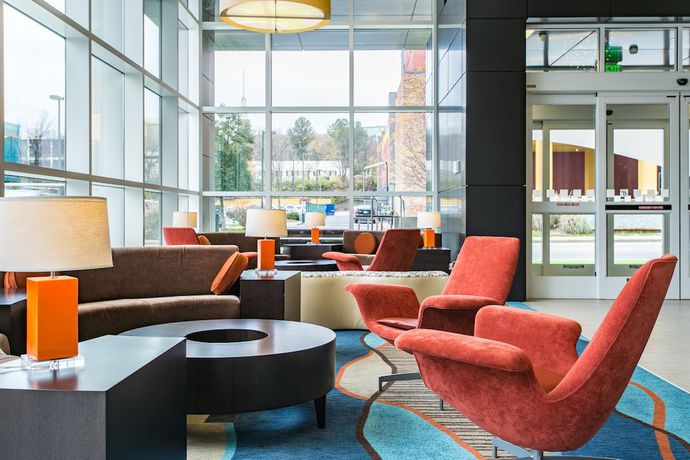 Imagen de los interiores del Hotel Holiday Inn And Suites Chattanooga Downtown, An Ihg. Foto 15