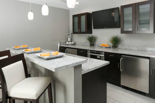 Imagen de la habitación del Hotel Holiday Inn And Suites East Peoria. Foto 4