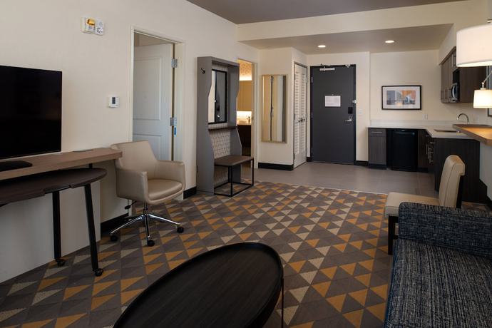 Imagen de la habitación del Hotel Holiday Inn And Suites Idaho Falls, An Ihg. Foto 16
